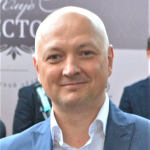 Дмитpий Еpмолoв | Сетка — социальная сеть от hh.ru