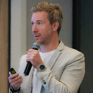 Евгений Уйхази | Сетка — социальная сеть от hh.ru