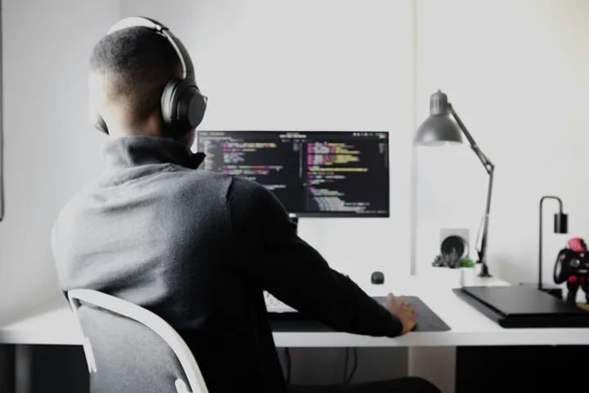 Как я автоматизировал свое утро с помощью Python
https://habr.com/ru/companies/ispsystem/articles/823842/ | Сетка — социальная сеть от hh.ru