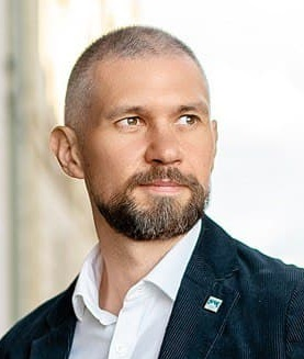 Роман Саттаров