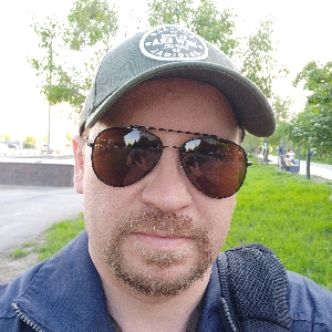 Александр Парусов