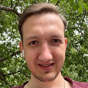 Максим Теплинский