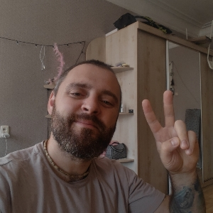 Роман Седов