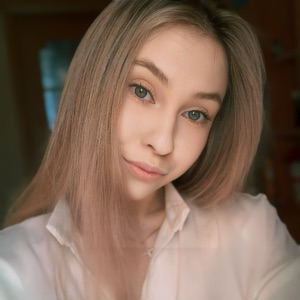 Аня Степанова