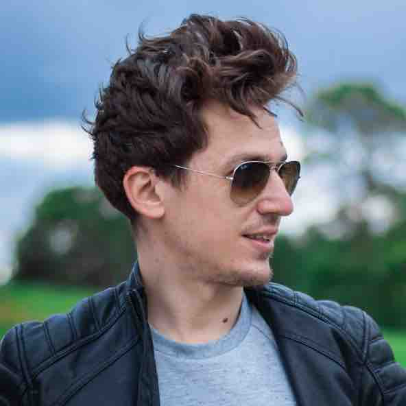 Антон Сударев | Сетка — социальная сеть от hh.ru