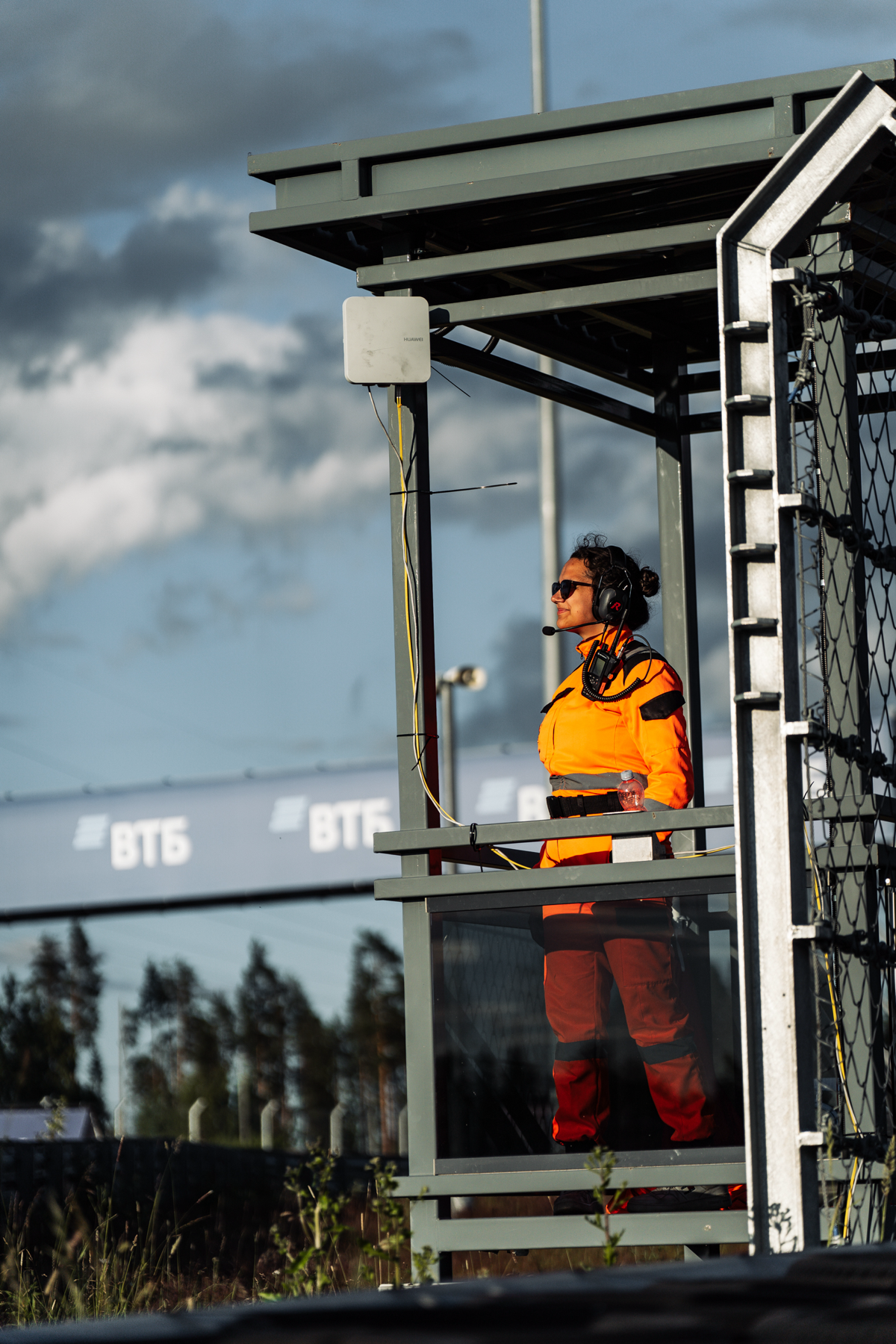 Давно не заходила в Сетку. За это время мы успели провести 3 этап RDS GP 🏎️
Это как ПМЭФ в мире дрифта | Сетка — социальная сеть от hh.ru