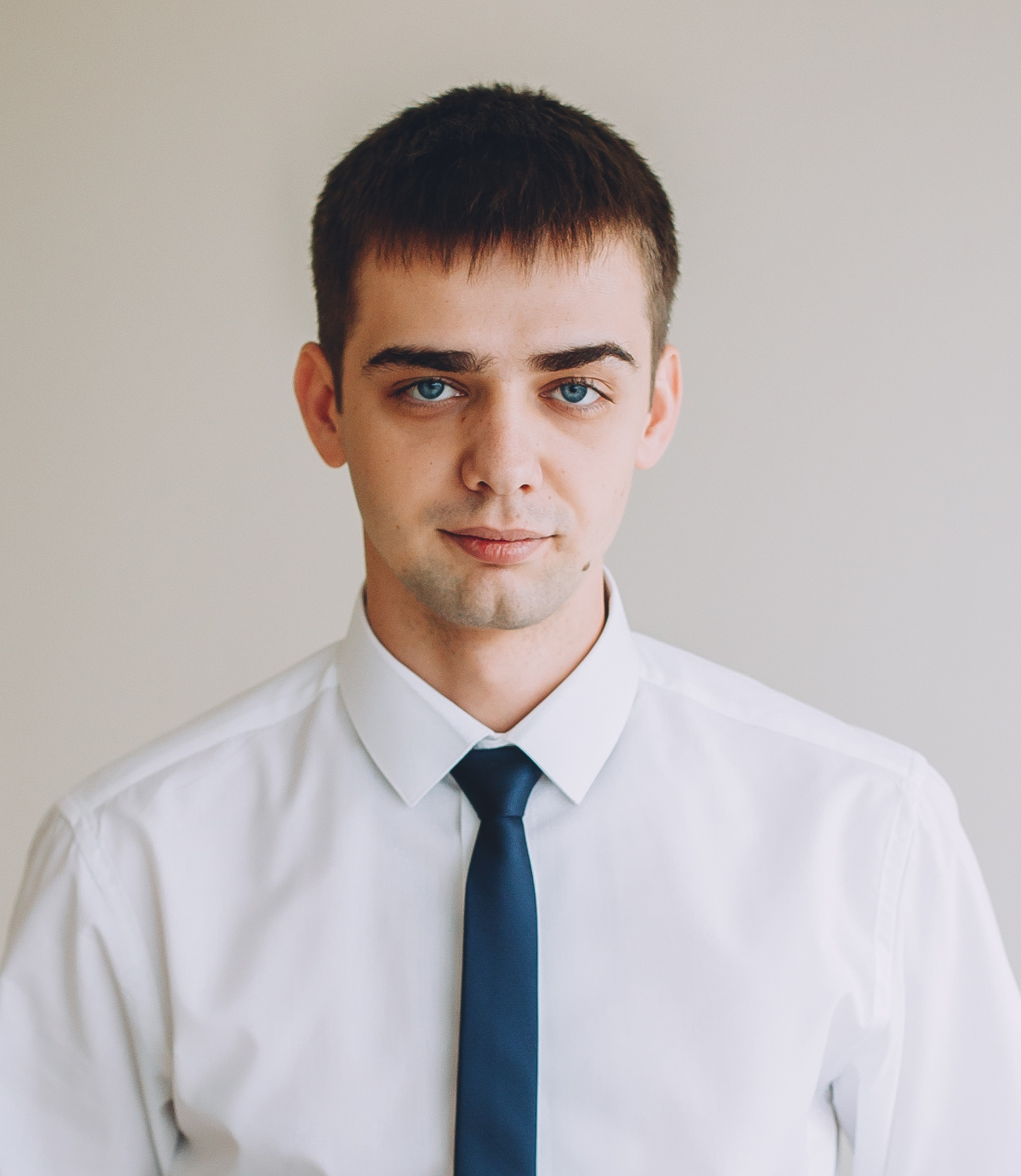 Александр Иванов