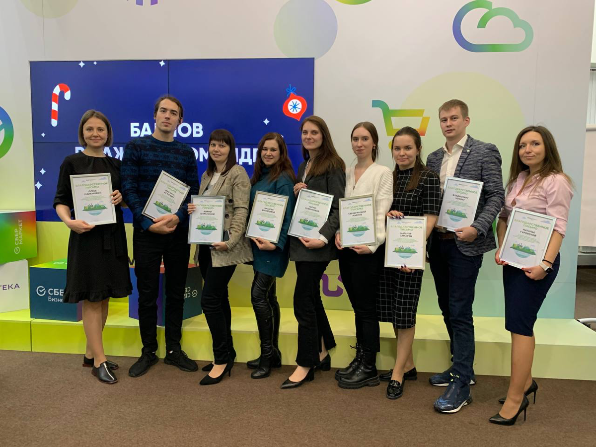 Всем привет, меня зовут Чепин Владислав. Я руководитель VIP - направления в страховой компании Согласие. Расскажу кратко о себе : родился в небольшом городе Тавда, Свердловская область | Сетка — социальная сеть от hh.ru