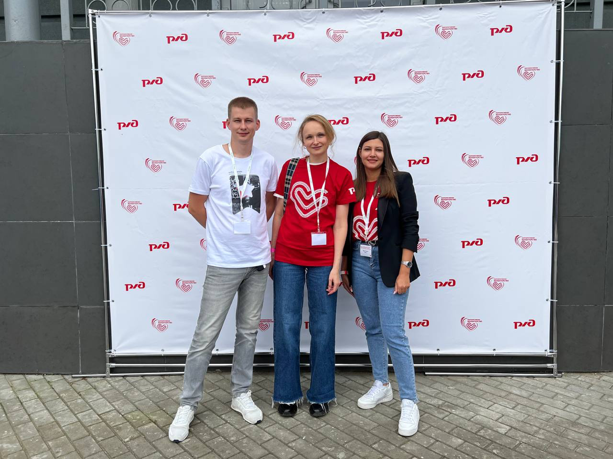 Всем привет, меня зовут Чепин Владислав. Я руководитель VIP - направления в страховой компании Согласие. Расскажу кратко о себе : родился в небольшом городе Тавда, Свердловская область | Сетка — социальная сеть от hh.ru