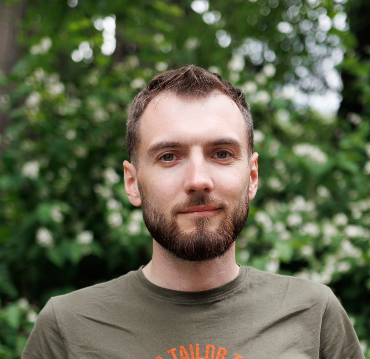 Максим Искаков | Сетка — социальная сеть от hh.ru