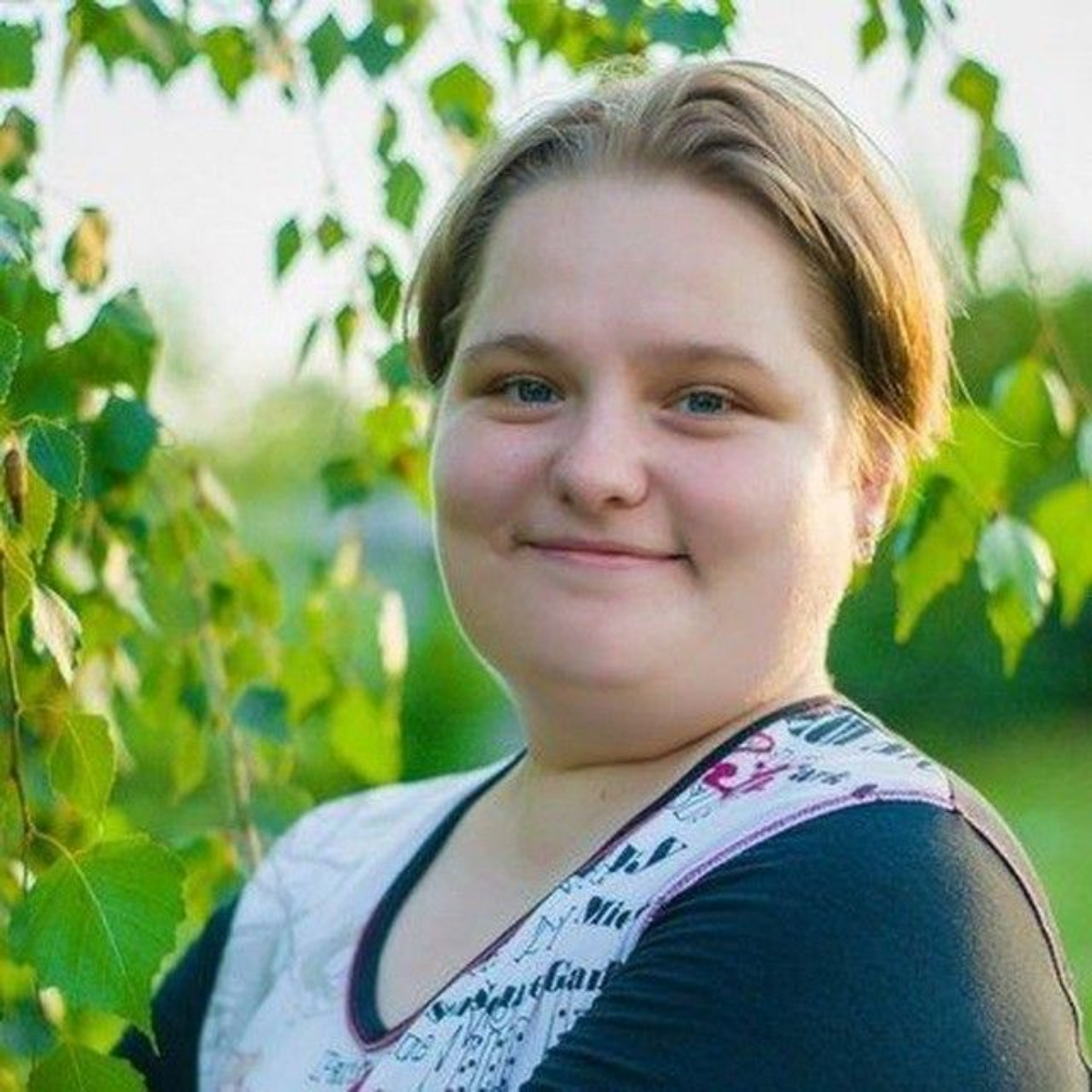 Привет, друзья! 👋
Меня зовут Ксения Слободянюк, мне 26 лет, и я СММ-специалист по продвижению в социальных сетях | Сетка — социальная сеть от hh.ru