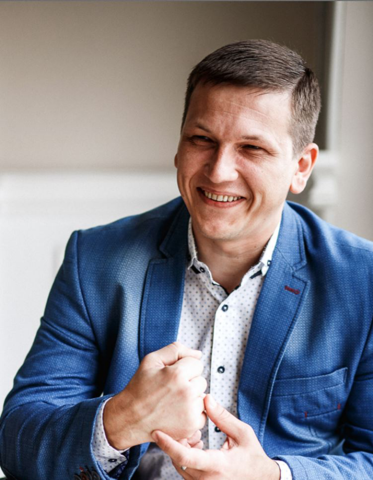 Сергей Максименков