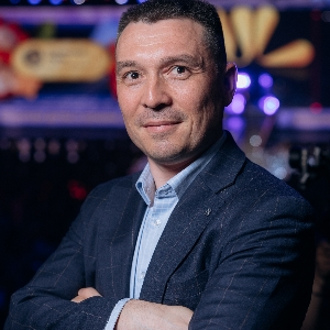 Руслан Усманов | Сетка — социальная сеть от hh.ru