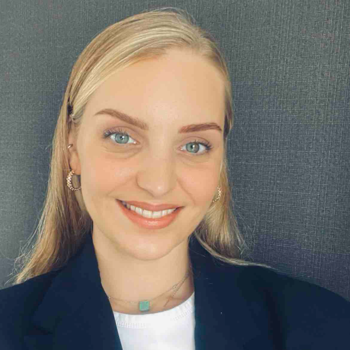 Александра Бауэр | Сетка — социальная сеть от hh.ru