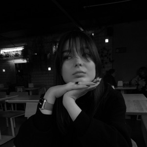 Юлия Липанова