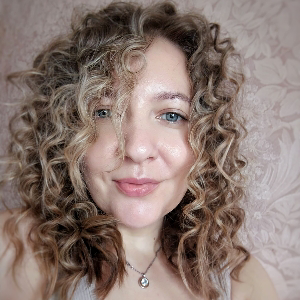 Марина Калач