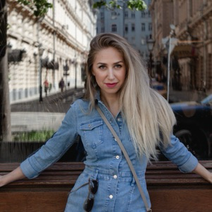 Елена Котова