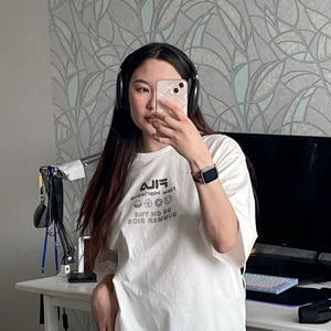 Милена Ангаевв