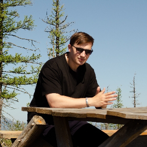 Владислав Купцов