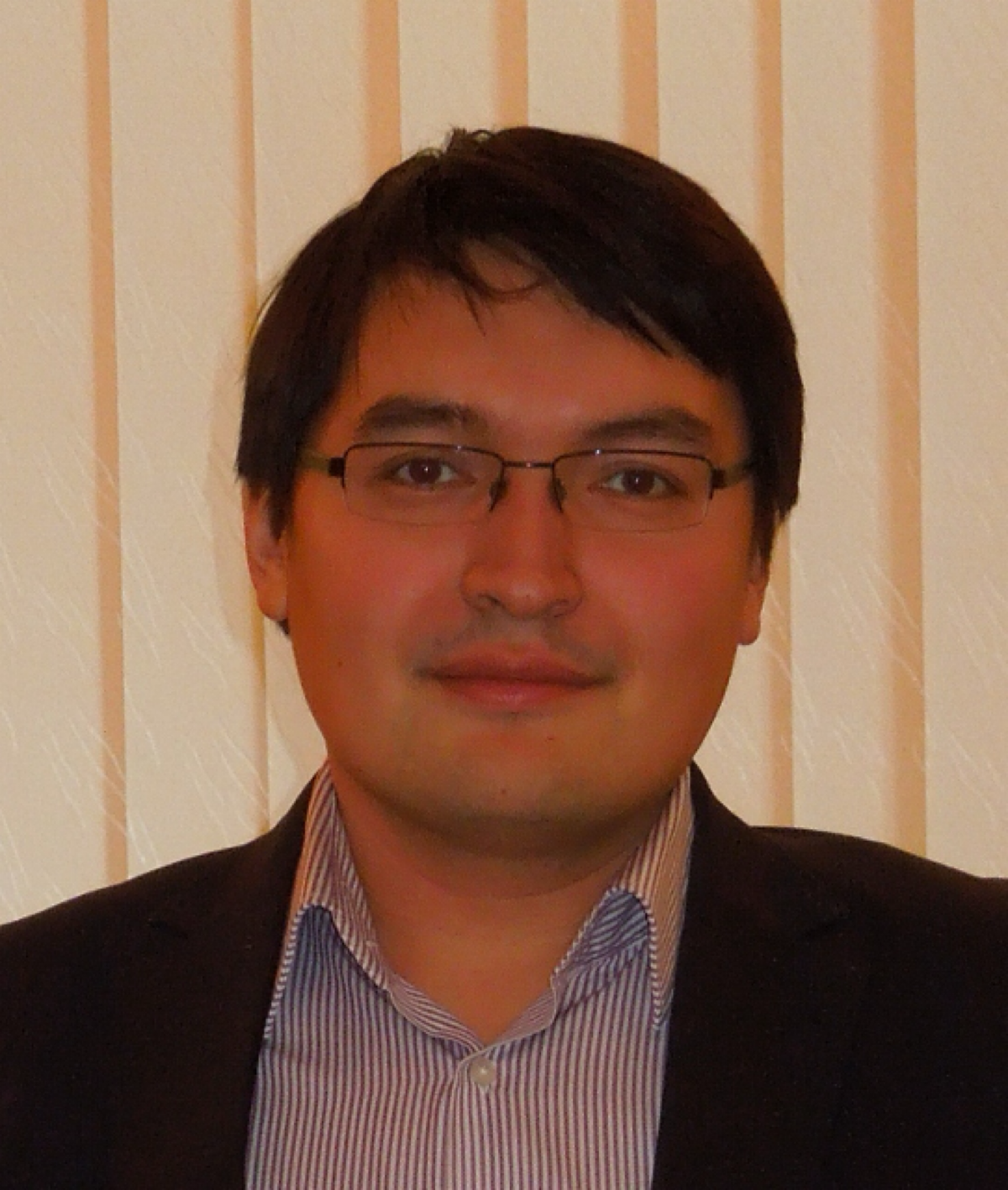 Денис Ермолаев | Сетка — социальная сеть от hh.ru