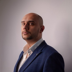 Александр Науменко