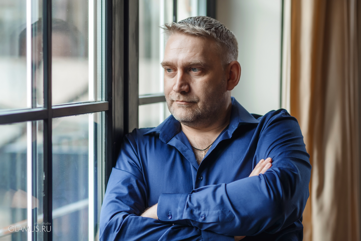 Иван Мельников