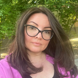 Оксана Янукович | Сетка — социальная сеть от hh.ru