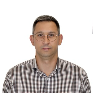 Сергей Романов