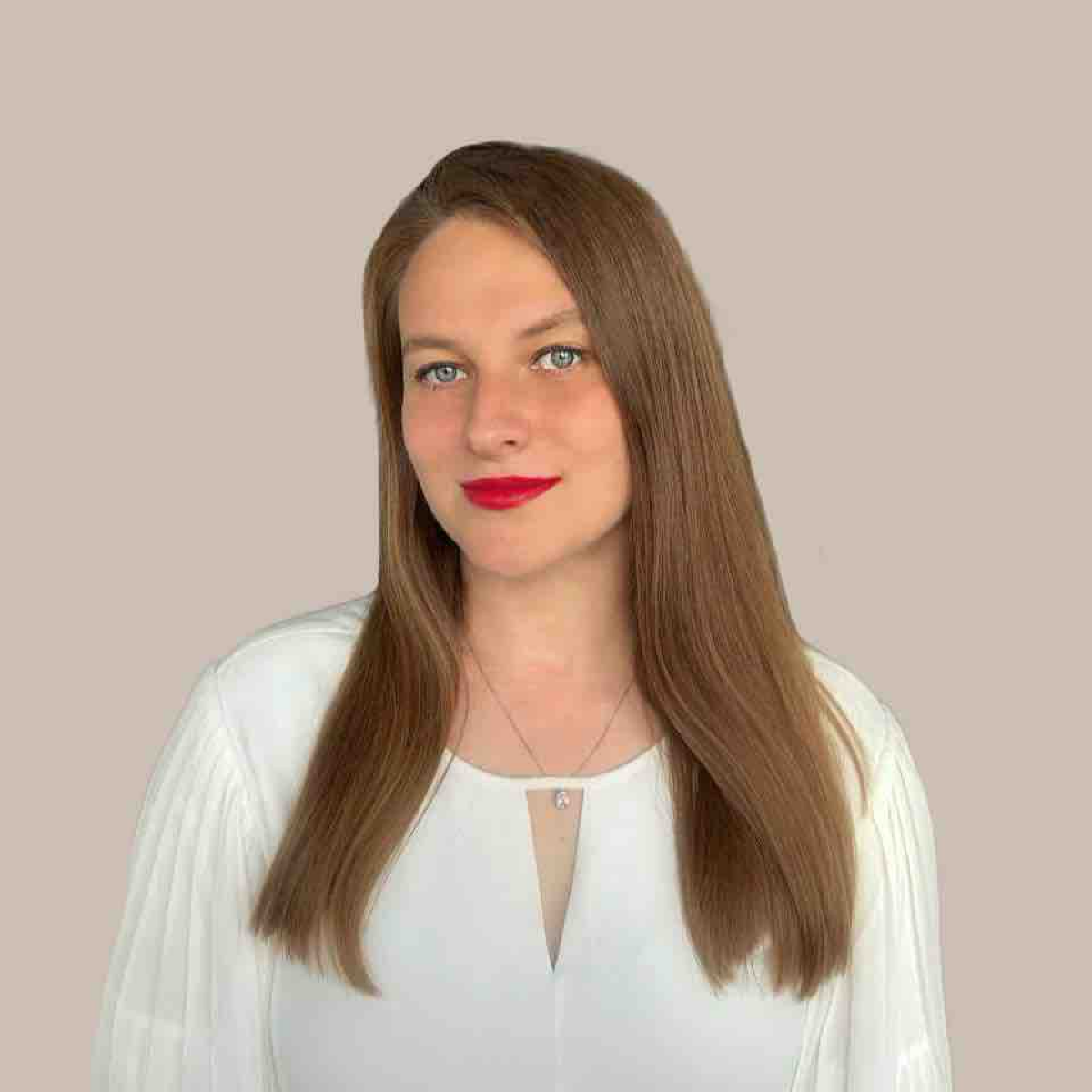 Евгения Малаканова