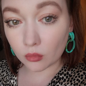 Юлия Шелехова | Сетка — социальная сеть от hh.ru