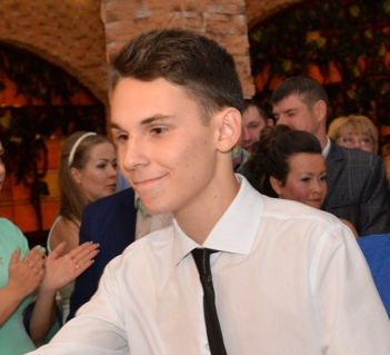 Дмитрий Камаев