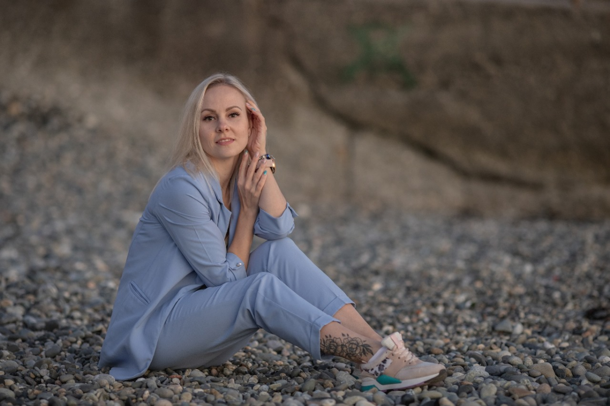 📢 Решила написать серию постов про Flutter — кроссплатформенный UI-фреймворк для разработки мобильных приложений, написанный на языке программирования Dart | Сетка — социальная сеть от hh.ru