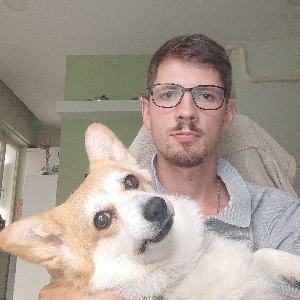 Максим Савидов