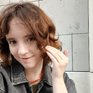 Ксюша Балахнина | Сетка — социальная сеть от hh.ru