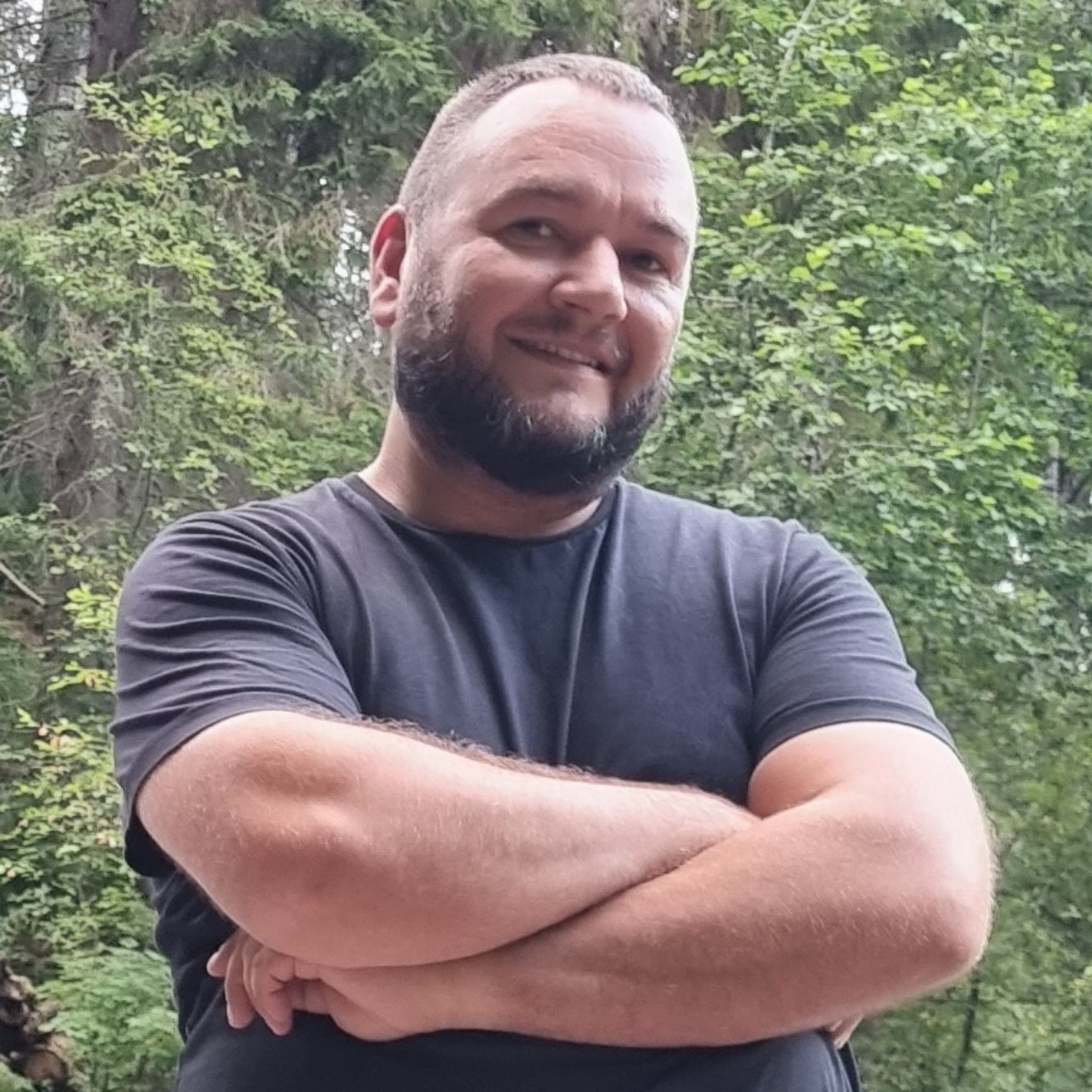 Александр Логунов