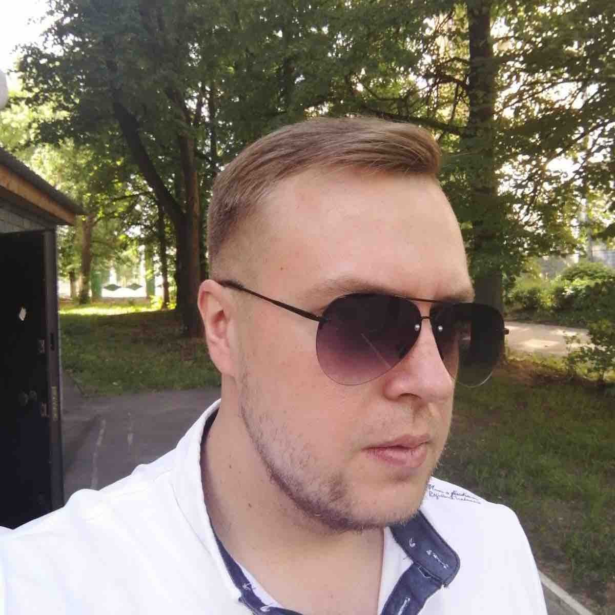 Илья Жирунов | Сетка — социальная сеть от hh.ru