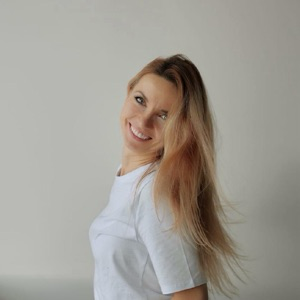 Оксана Извекова