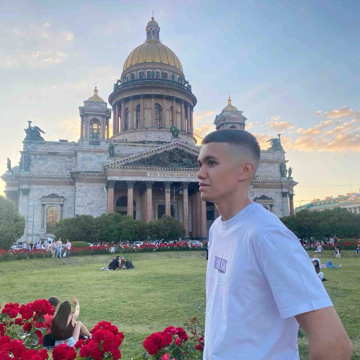 Айнур Зарипов