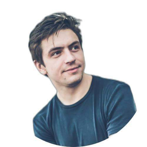 Илья Кузьменков