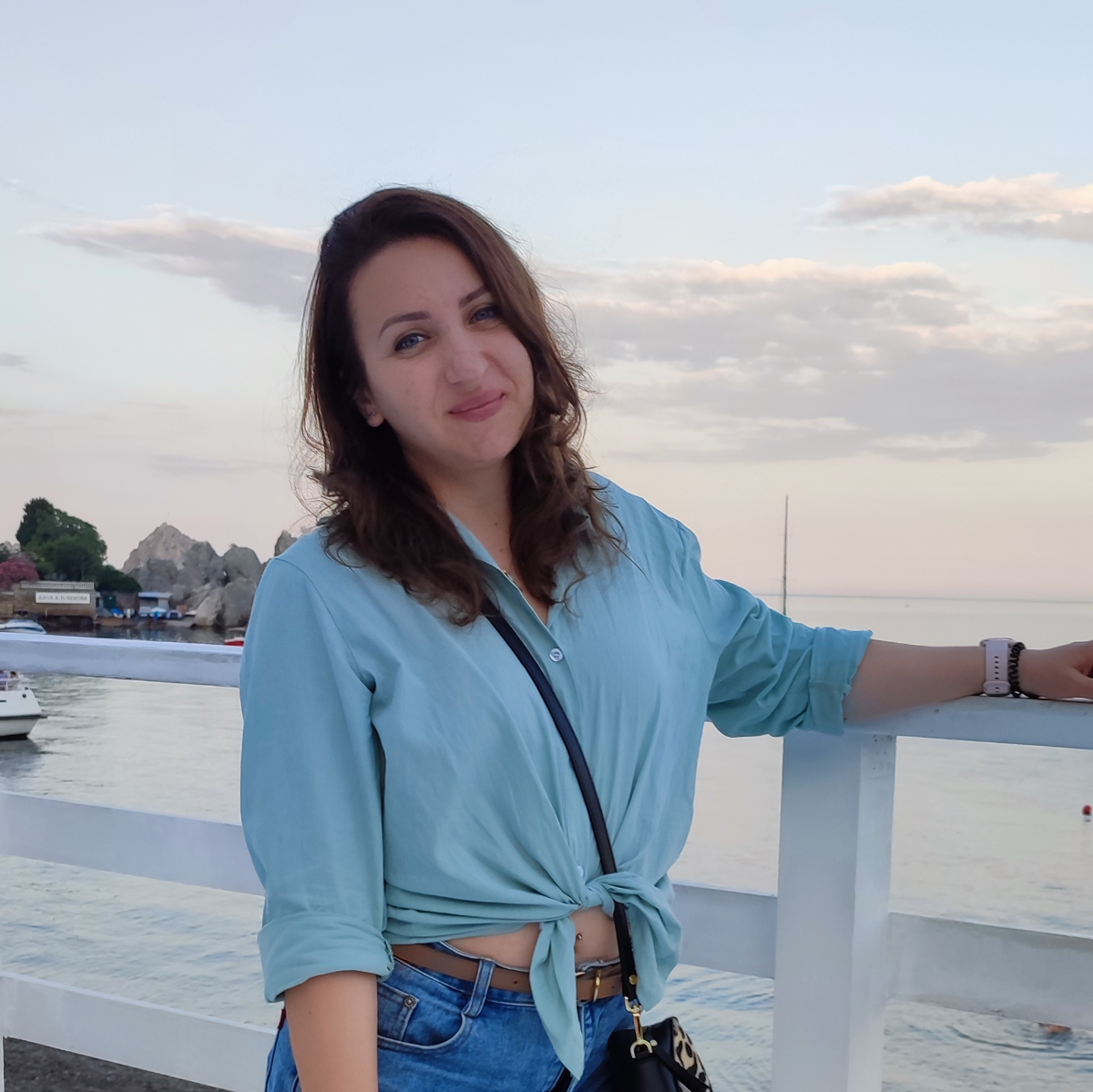 Дружба дружбой, а табачок врозь
Сегодня хочу поговорить о дружбе в рабочем коллективе | Сетка — социальная сеть от hh.ru