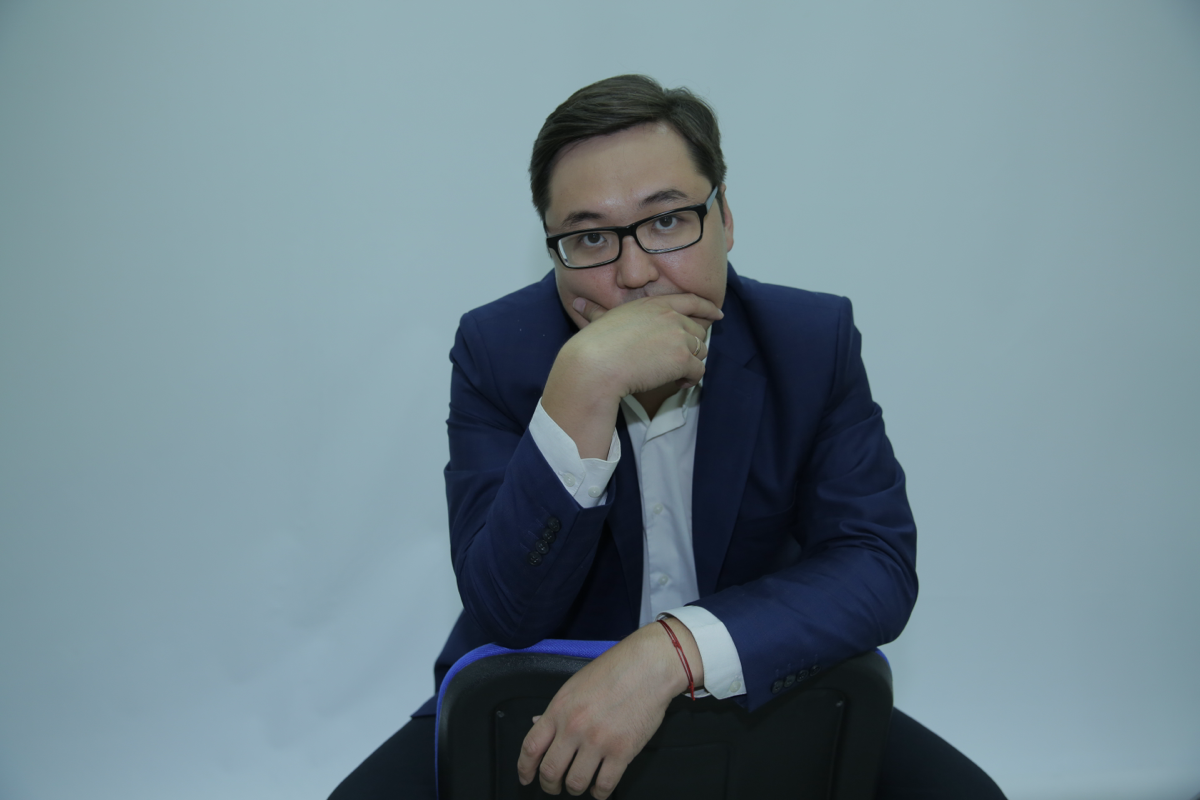 Владислав Сельнинов | Сетка — социальная сеть от hh.ru