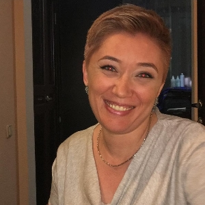 Анна Анохина