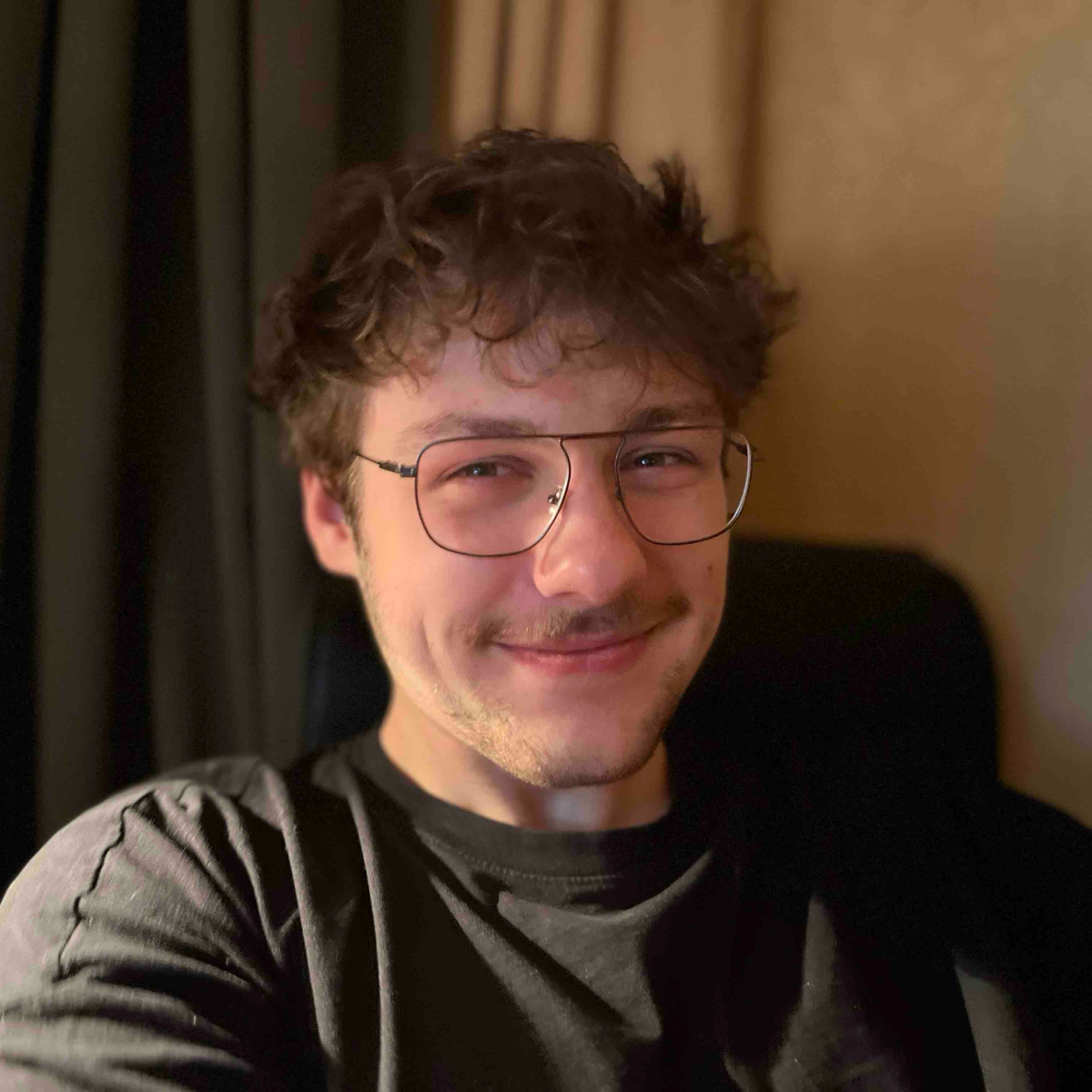 Илья Климушин