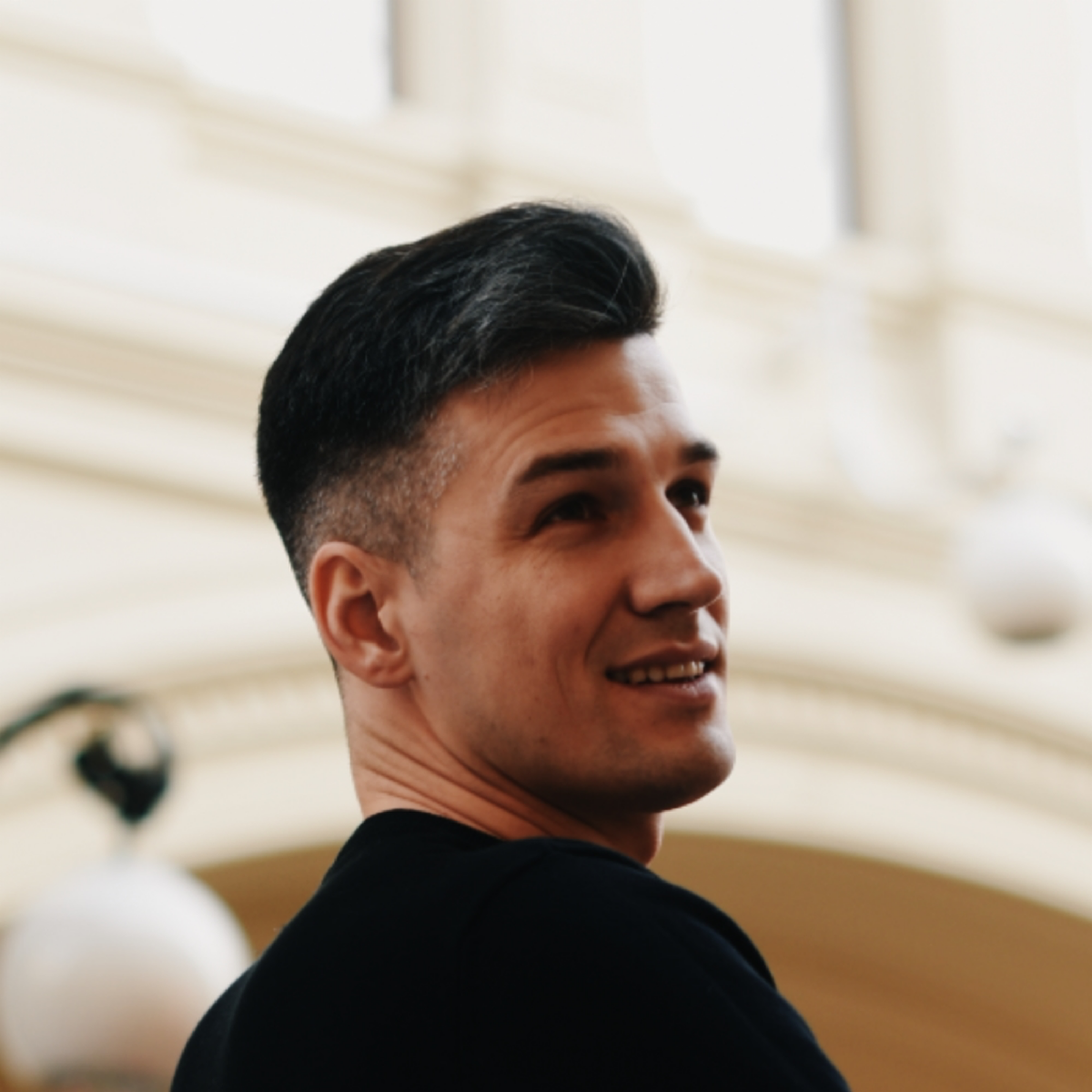 Павел Парамоненков