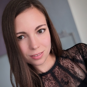 Екатерина Иост