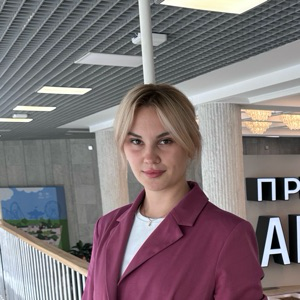 Полина Голотвина