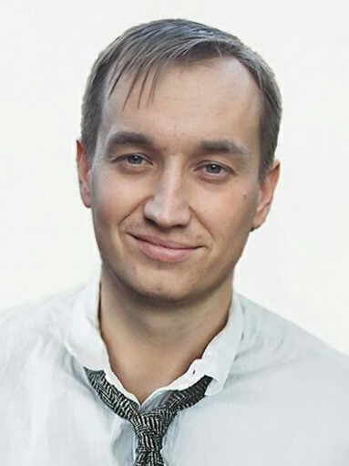 Роман Бескровный