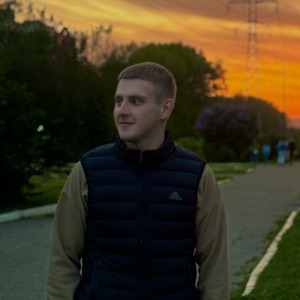 Александр Колоколов