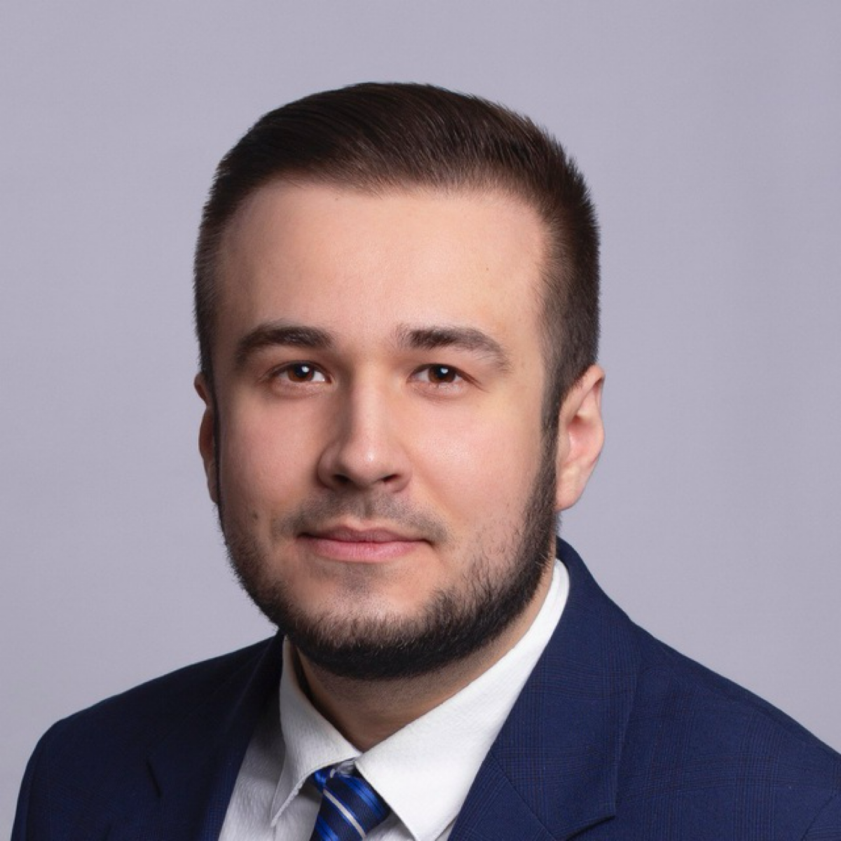 Михаил Медведев