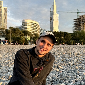 Vladimir Kharionovskii | Сетка — социальная сеть от hh.ru